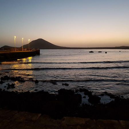 Alquilaencanarias El Medano Mirazul Plaza Roja Extérieur photo