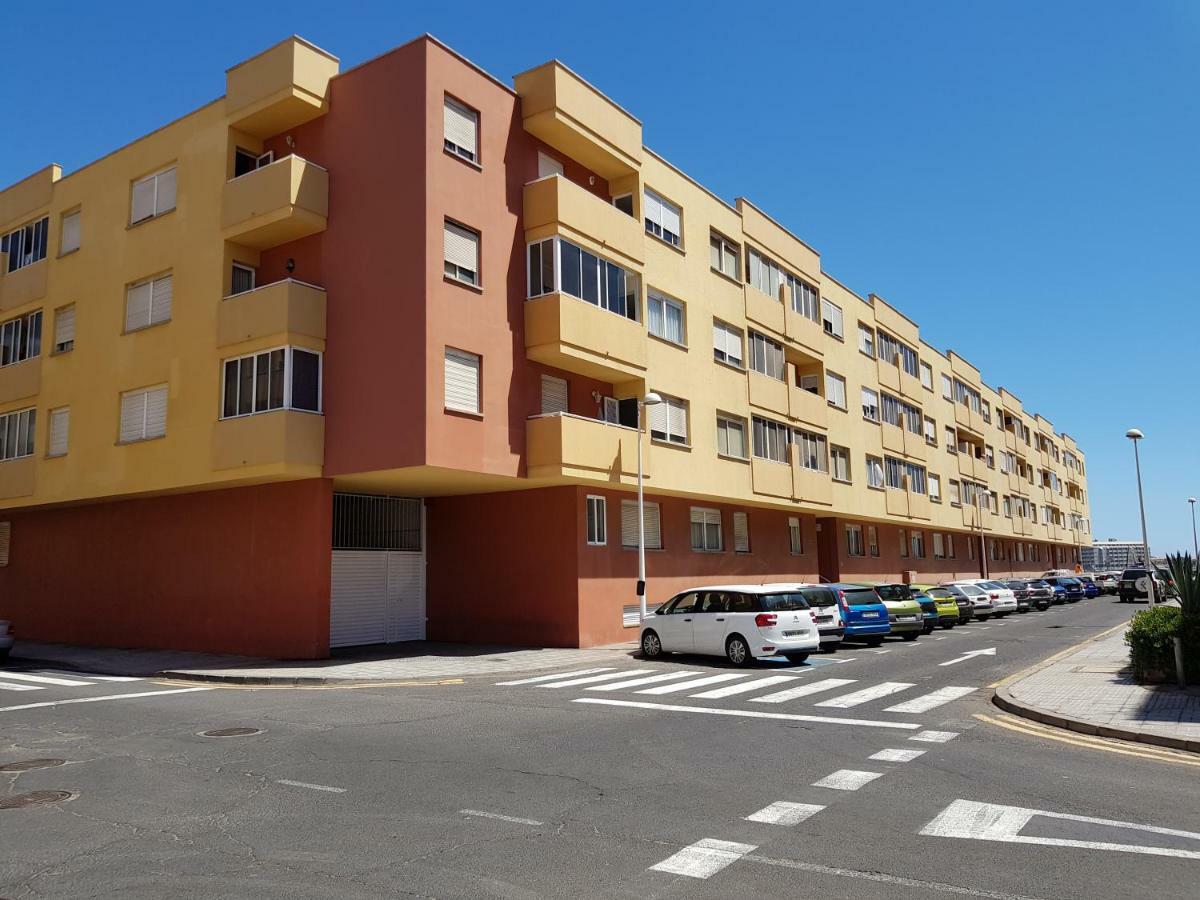 Alquilaencanarias El Medano Mirazul Plaza Roja Extérieur photo